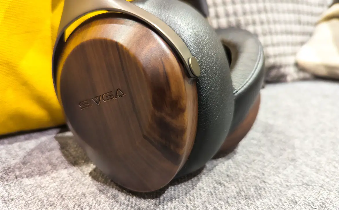 The SIVGA Robin Hi-Fi wired headphones